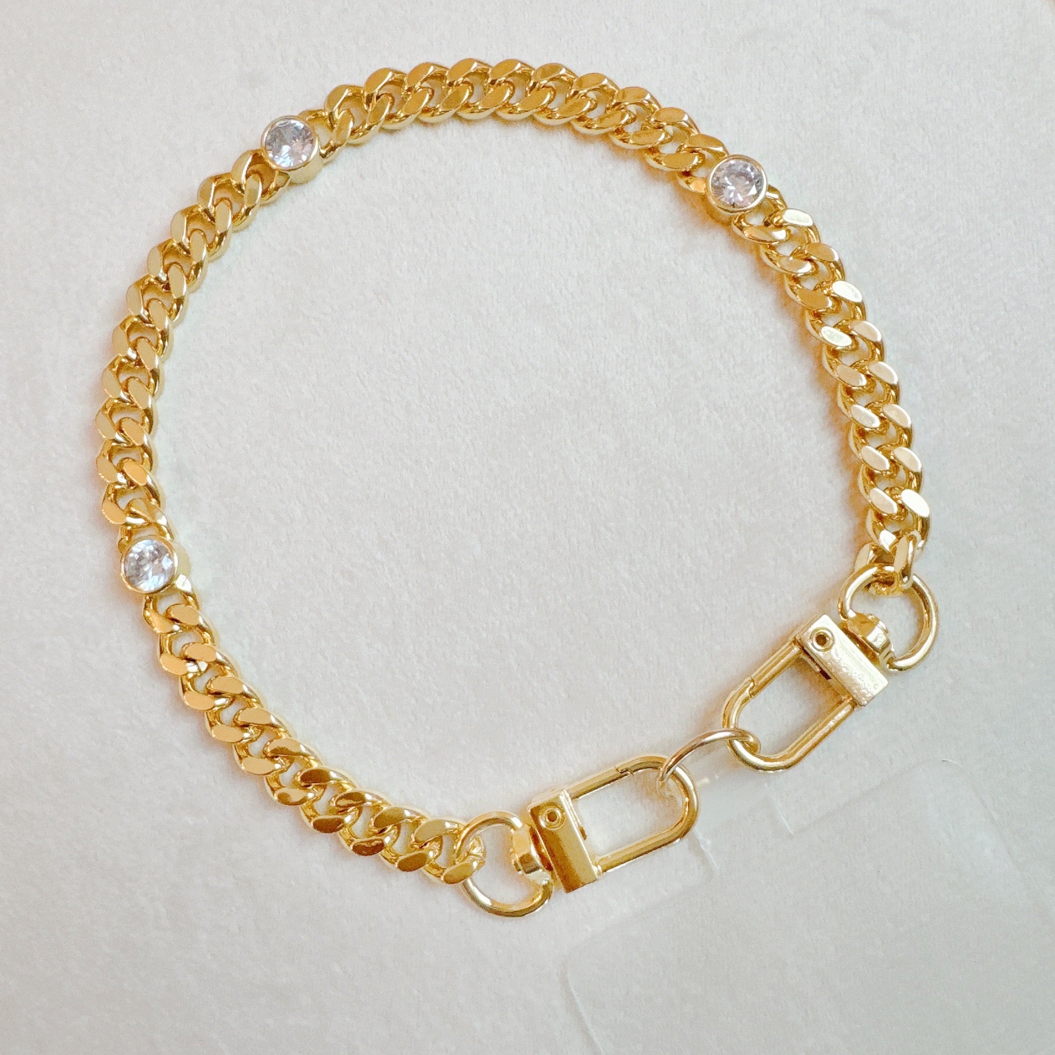 Sparkle Over the Chain Phone Wrist Lanyard